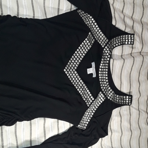 Boston Prosper black and meta l dress - Picture 3 of 8